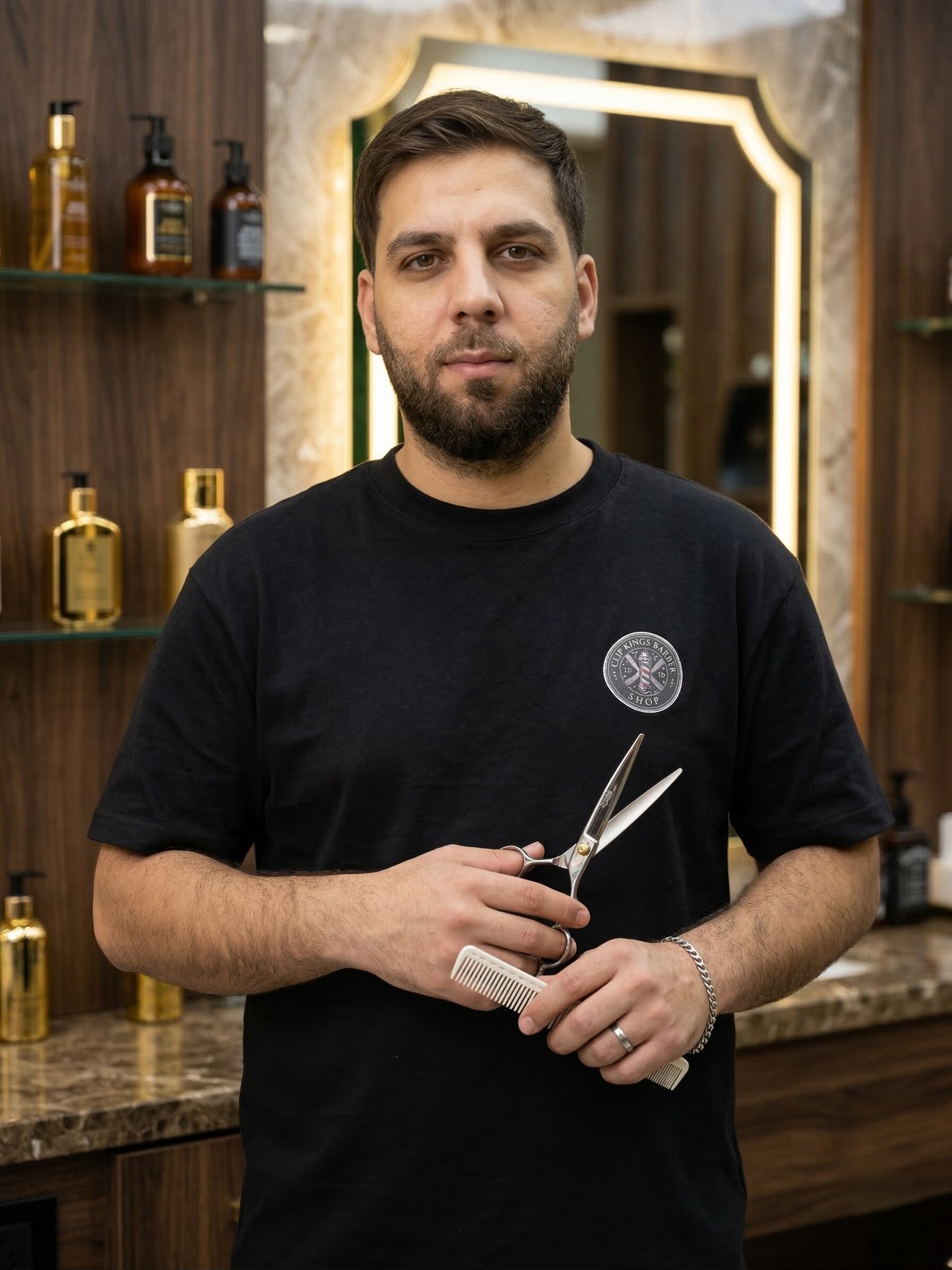 Moe - Beard Sculpting Expert